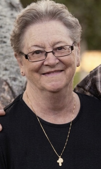 AuCoin, Marie Therèse